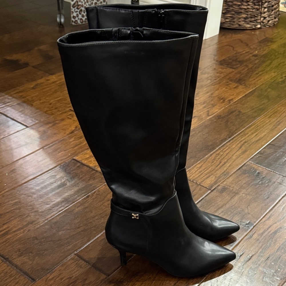 Black Knee-High kitten heel Cruella Women's Boots sz 10